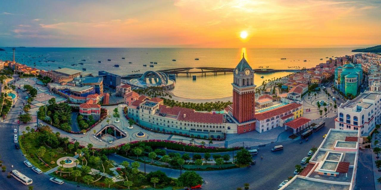 Calidum Phu Quoc Hotel Екстер'єр фото