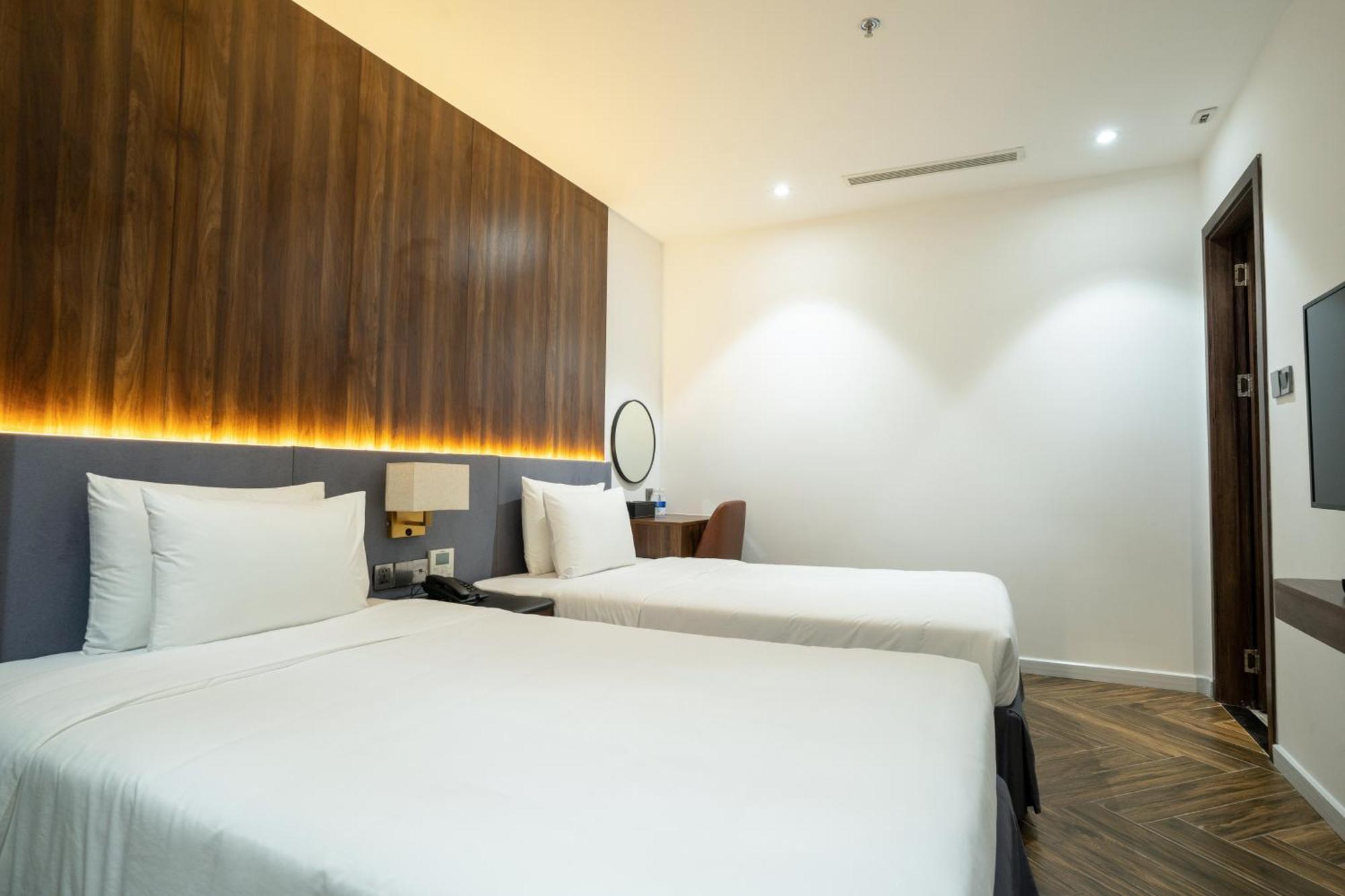 Calidum Phu Quoc Hotel Екстер'єр фото